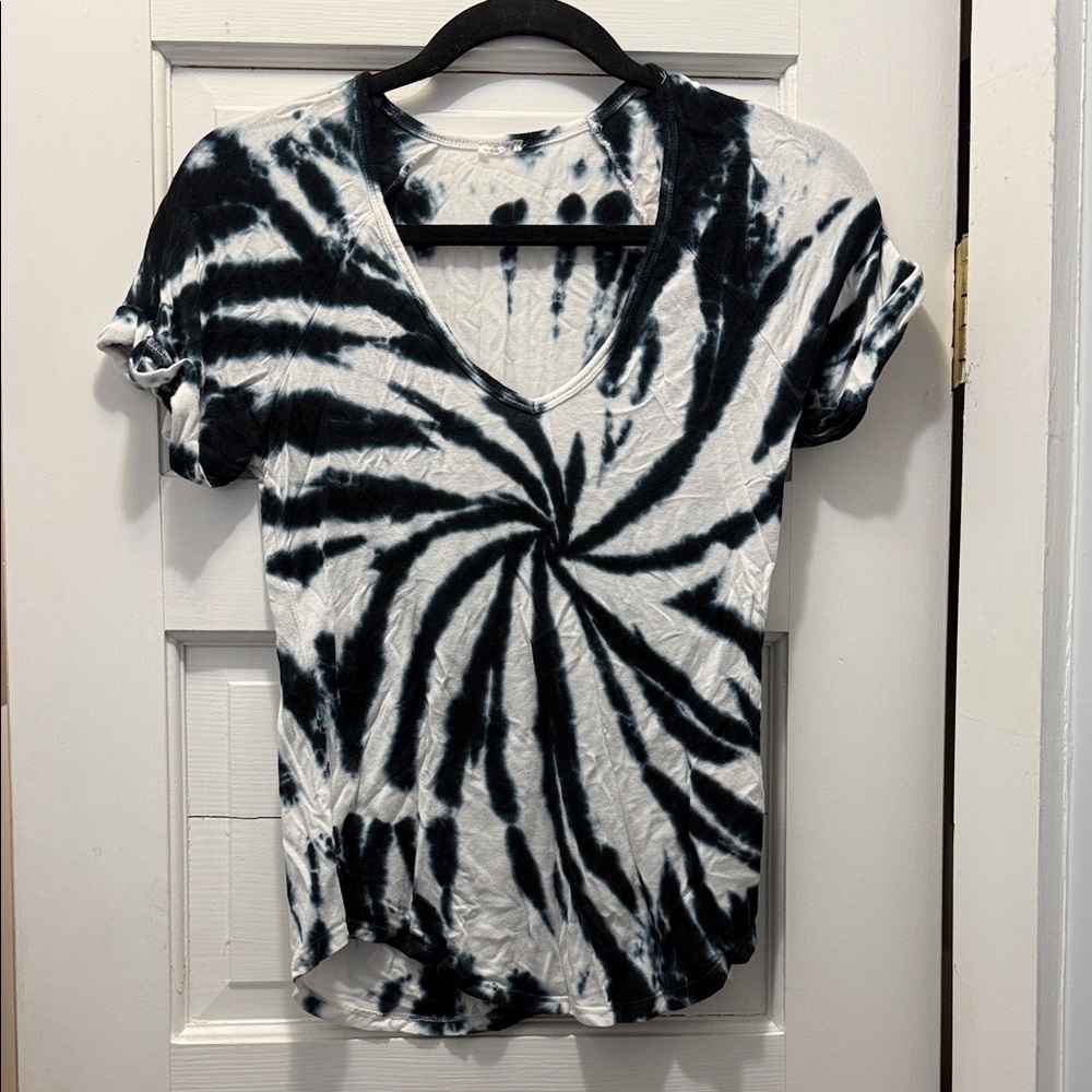 Monochrome Spiral Tee